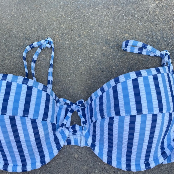 J CREW TWO PIECE - Picture 3 of 6